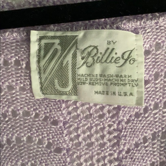 Vintage light purple sweater. Excellent condition. - Picture 2 of 2